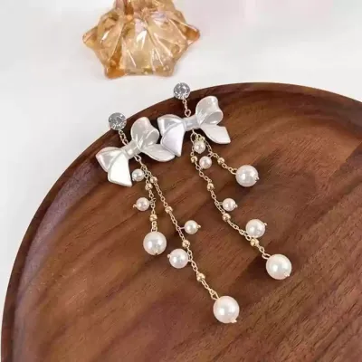Dainty Rhinestone Dangling Bowknot Pearl Earrings